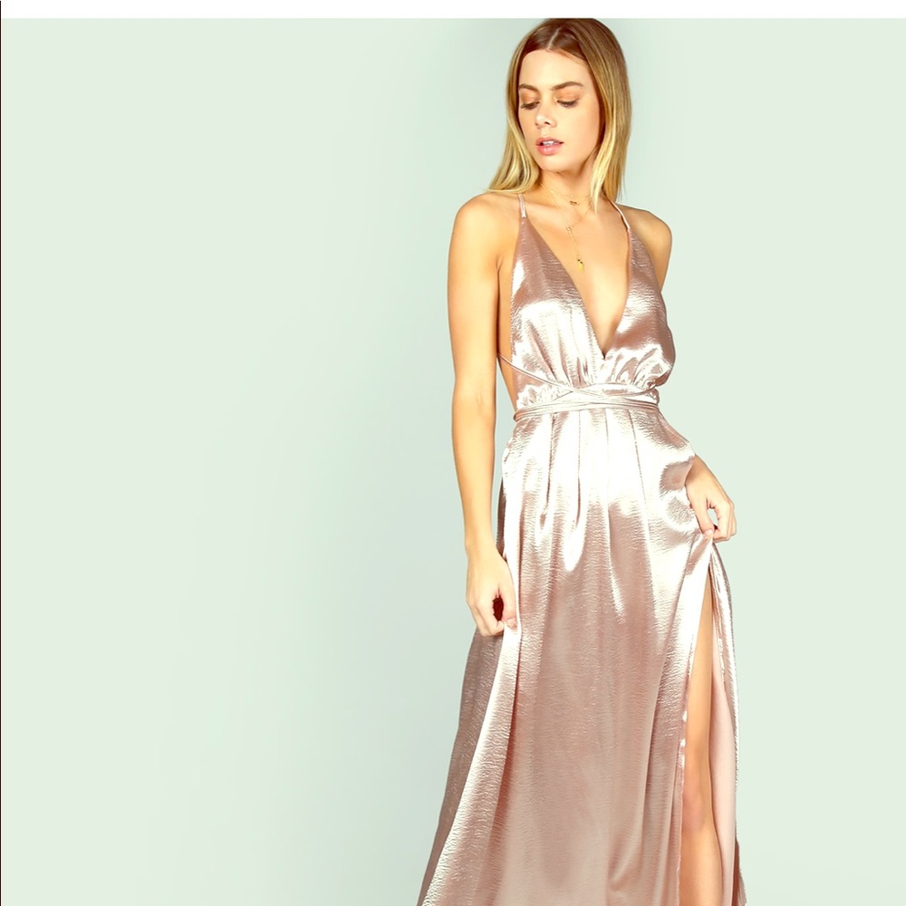 Gorgeous maxi dress! Size medium